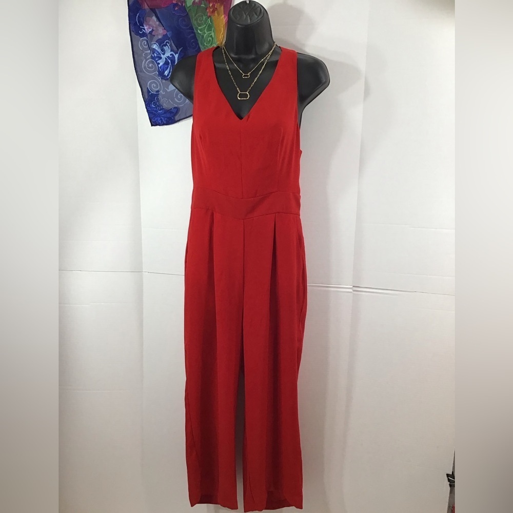 Tahari bright red cropped jumpsuit 6